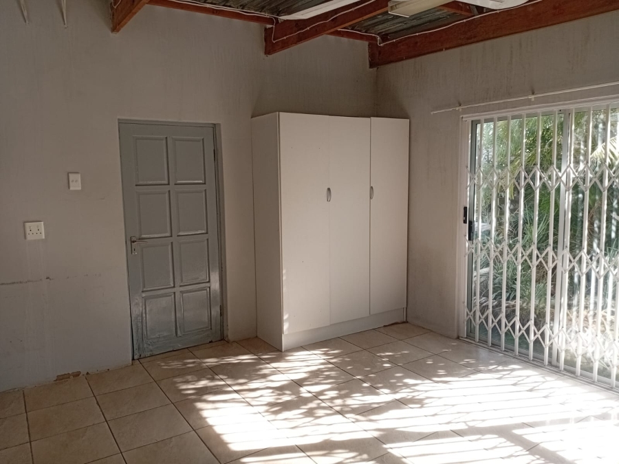 3 Bedroom Property for Sale in Nahoon Valley Park Eastern Cape